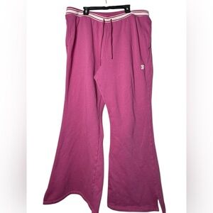 Women’s Pink Wide-Leg Sweatpants
